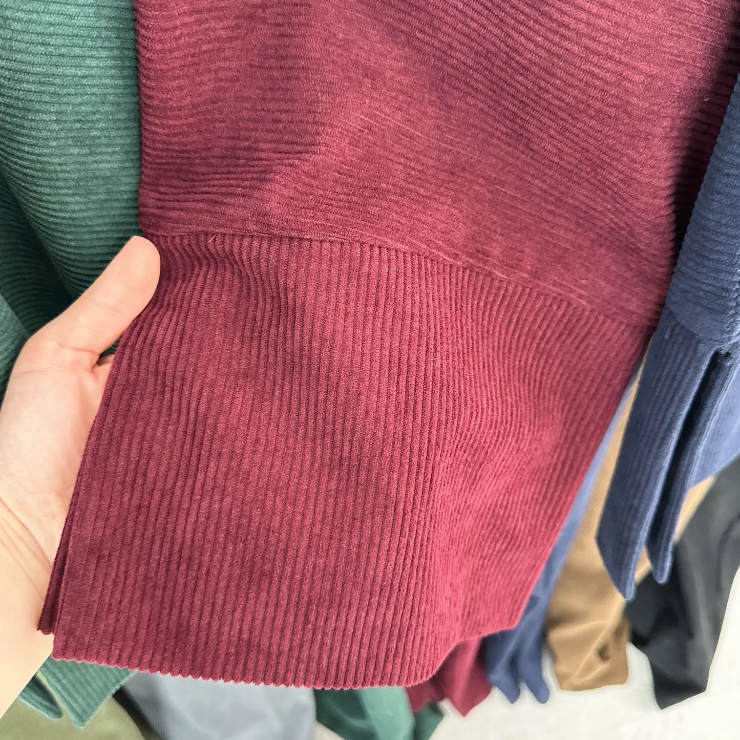 2025 Hot Sells Muslim Winter Abaya with Cuff Slits Middle East Style for Saudi Qatar Ramadan Celebrations and Chilly Season Wear