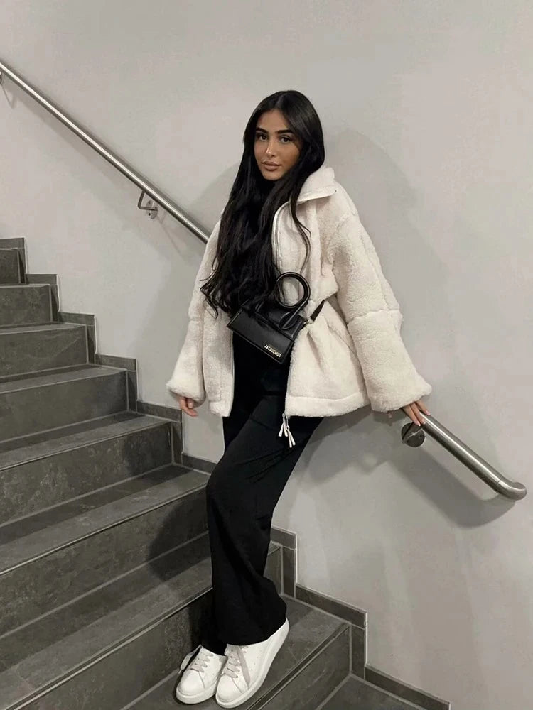 Fashion Women's Lamb's Wool White Coat Winter Fleece Reversible Lapel Coat Simple Loose Teddy Velvet Long Sleeve Jacket