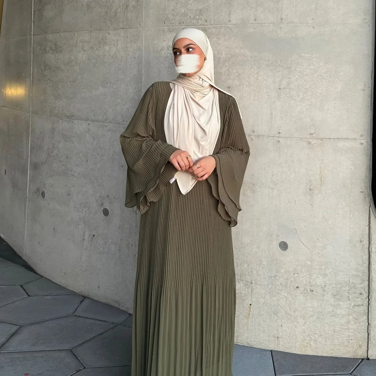 Muslim Dubai New Style Pleated Wrap Dress Pure Color Women's Fashion Green Light Peach Color Long Robe Traditional Middle East