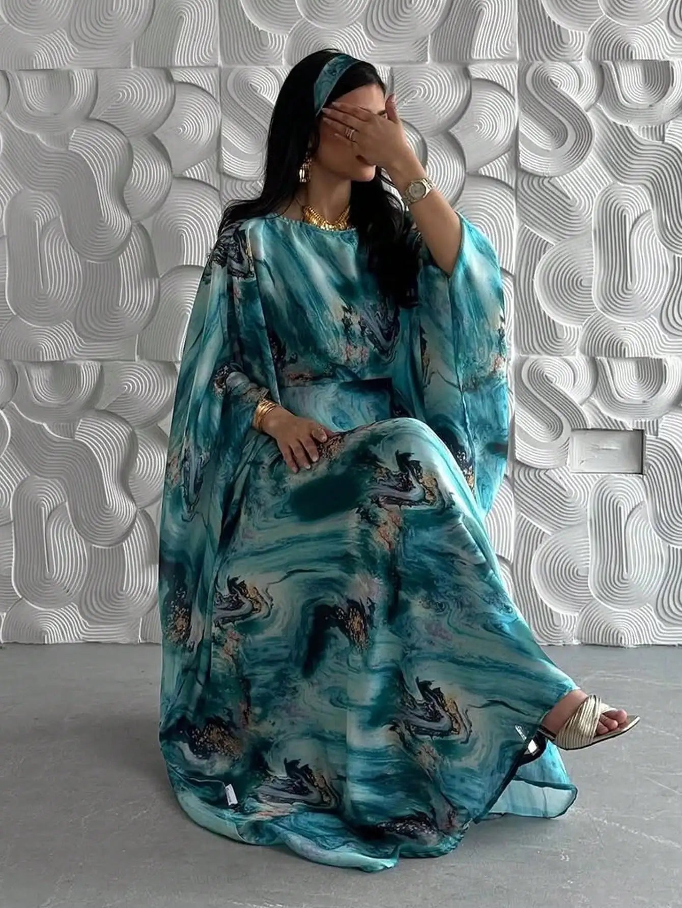 Middle Eastern Pullover Abayas Full Sleeve Loose Evening Dresses Elegant Kaftans Women Jilbabs Islamic Printed Maxi Dresses